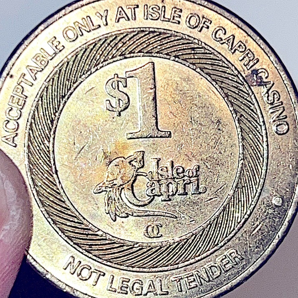 ๐ฆ BRASS $1 DOLLAR FORMER PARROT CASINO GAME TOKEN COIN - ISLE OF CAPRI, FLORIDA - Picture 6 of 9